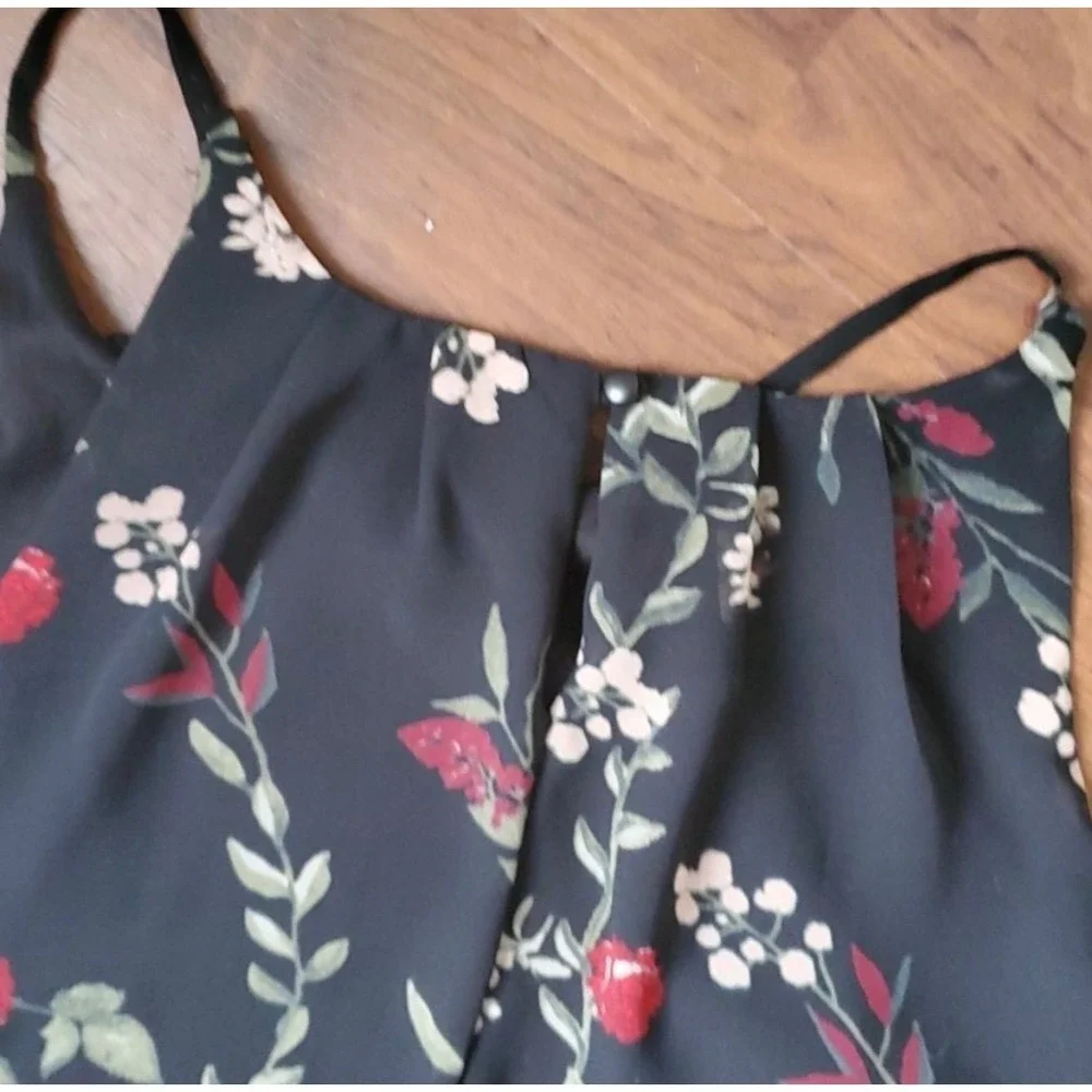 Black Rose Floral Halter Chiffon Pleated Shift Dress Size‎ Medium
